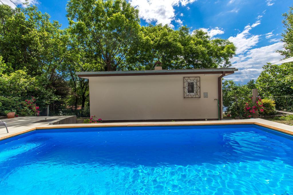 Holiday Home Zita Кральевица Экстерьер фото