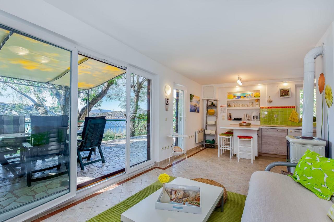 Holiday Home Zita Кральевица Экстерьер фото